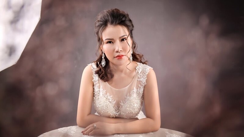 Master Nguyễn Thị Thanh Hằng – Trưởng ban giám khảo Phun môi 6D tại cuộc thi Master Beauty Awards 2020: “Thành công từ chính nỗ lực chứng minh đam mê của bản thân.”