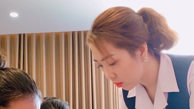 Master Hoàng Cẩm Vân đã chính thức trở lại cuộc thi Master Beauty Awards trên cương vị mới: Trưởng ban giám khảo phun thêu công nghệ cao