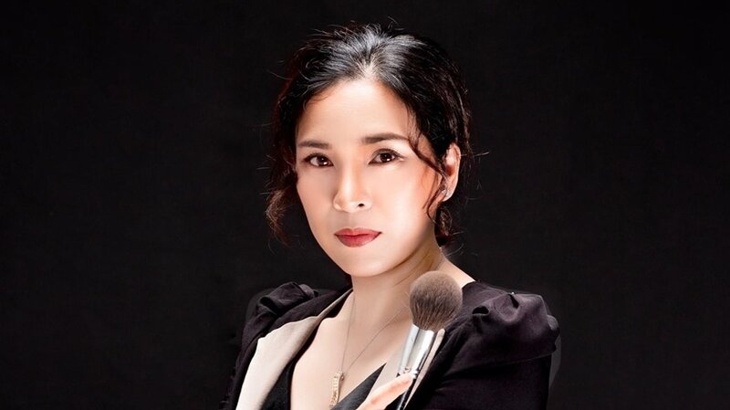 Master Đoàn Thị Thanh Thúy – Trưởng ban giám khảo Make up Châu Âu: “Cuộc thi Tìm kiếm tài năng đẳng cấp ngành làm đẹp Việt Nam 2021 là sân chơi uy tín, nơi tài năng ngành làm đẹp được công nhận”