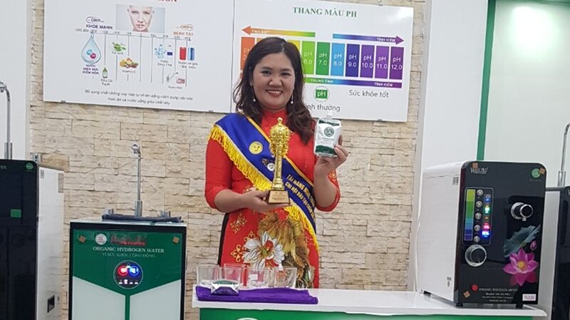 Lương y Hồ Linh Phương: Sống hết mình và tận tâm với nghề